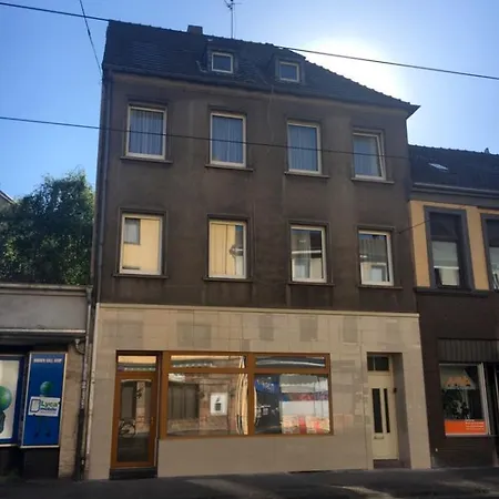 Monteurwohnungen Santos Lerch Krefeld Extérieur photo